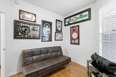 Fantastic Greenbrier Terraces Condo with a 2 Car garage - photo 17