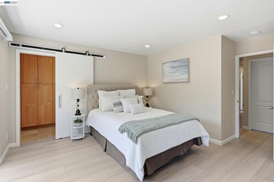 Welcome to this beautifully maintained, move-in ready 4-bedroom - photo 22