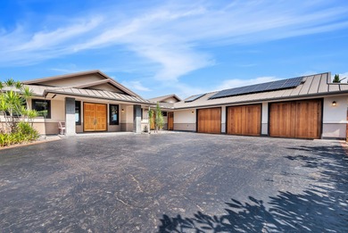 Welcome to this beautifully crafted single-level custom home in - photo 3