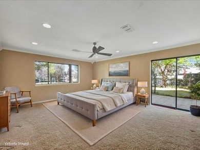 Beautiful custom home in prestigious Crown Colony Subdivision - photo 26