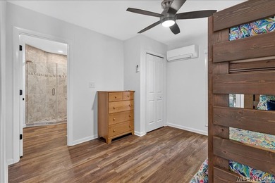 COMPLETELY RENOVATED FULLY FURNISHED 3 BEDROOM+1 UNDESIGNATED - photo 27