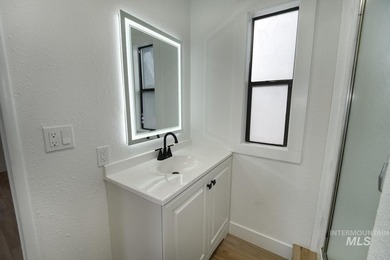 Welcome to Shenandoah Estates, a gated 55+ community offering - photo 28