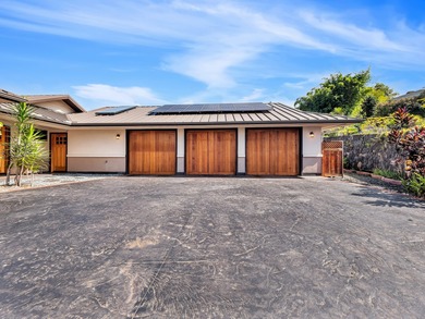 Welcome to this beautifully crafted single-level custom home in - photo 9