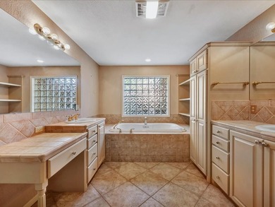 Beautiful custom home in prestigious Crown Colony Subdivision - photo 30