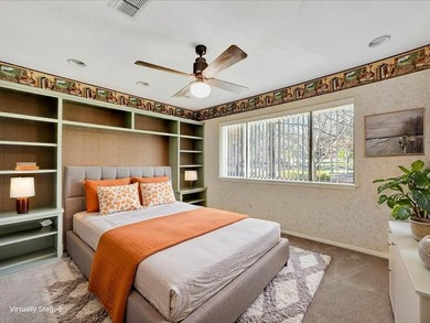 Beautiful custom home in prestigious Crown Colony Subdivision - photo 32