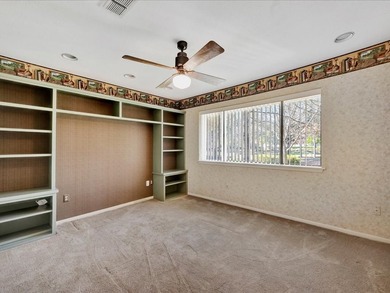 Beautiful custom home in prestigious Crown Colony Subdivision - photo 33