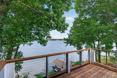 COMPLETELY RENOVATED FULLY FURNISHED 3 BEDROOM+1 UNDESIGNATED - photo 34