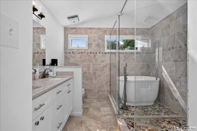 COMPLETELY RENOVATED FULLY FURNISHED 3 BEDROOM+1 UNDESIGNATED - photo 36