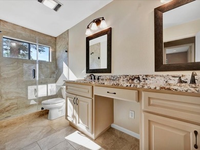 Beautiful custom home in prestigious Crown Colony Subdivision - photo 38