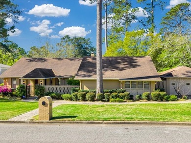 Beautiful custom home in prestigious Crown Colony Subdivision - photo 49
