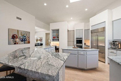SELLER PAYS CLOSING COSTS!! Contemporary ART home!! Elevated - photo 15