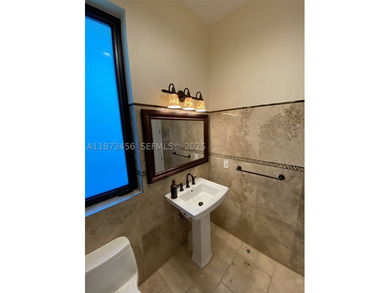 ***Stunning one-story custom-built residence, designed with - photo 16