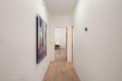 SELLER PAYS CLOSING COSTS!! Contemporary ART home!! Elevated - photo 20
