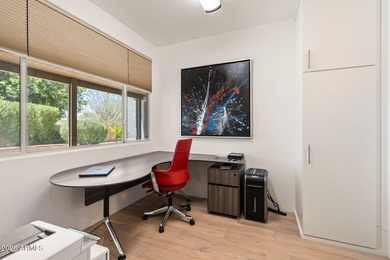 SELLER PAYS CLOSING COSTS!! Contemporary ART home!! Elevated - photo 22