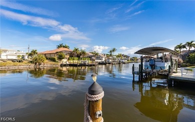 An exceptional sailboat-access waterfront retreat ideally - photo 3