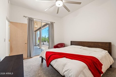 SELLER PAYS CLOSING COSTS!! Contemporary ART home!! Elevated - photo 39