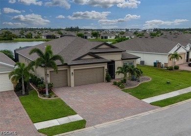 Immaculate, move in condition lakefront home located in the very - photo 2