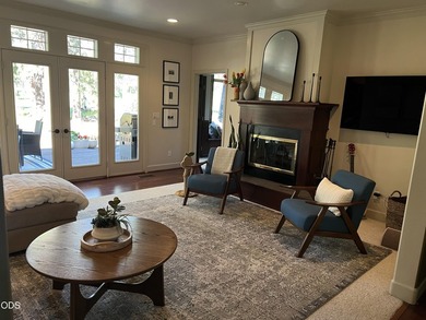 Golf course living awaits in the gated Widgi Creek community! - photo 2