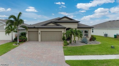 Immaculate, move in condition lakefront home located in the very - photo 3