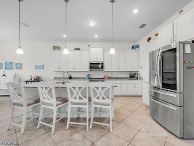 Immaculate, move in condition lakefront home located in the very - photo 5