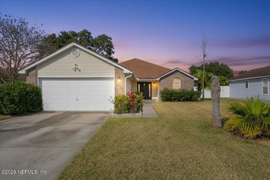 Sutton Lakes Home Sale Pending in Jacksonville Florida
