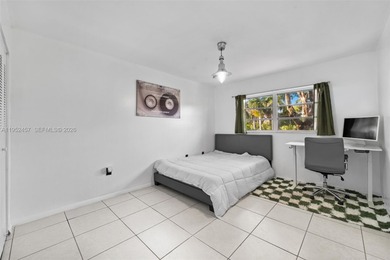 Hidden gem alert! Welcome to this spacious 2-bed, 2-bath