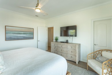 Discover the best of coastal living in Holiday House, this - photo 20
