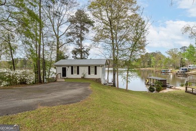Don't wait for the opportunity to own this beautiful 2-bedroom - photo 1