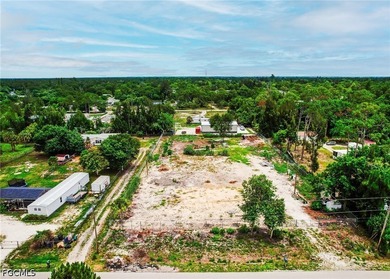 CLEARED LOT WITH ELECTRIC, WATER, and FENCE! Discover the - photo 3