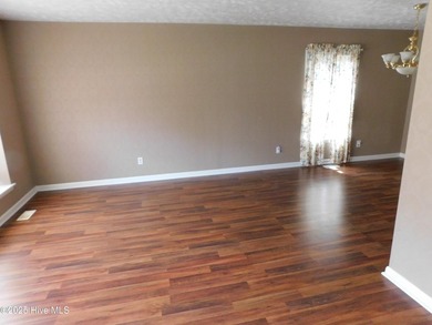 The unique tri-level floor plan of this home offers exceptional - photo 5
