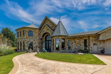 Indulge in luxury living at Eagle Bluff, where panoramic lake - photo 10