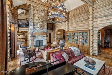 Welcome to one of the most iconic estates in Wolf Creek Ranch - photo 12