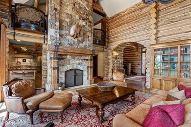 Welcome to one of the most iconic estates in Wolf Creek Ranch - photo 14