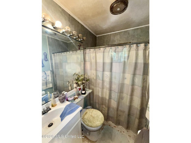 Opportunity awaits with this 3-bedroom, 1-bath home located in - photo 17
