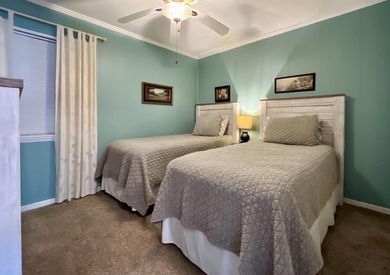 Wake up to ocean views in this beautifully updated 2BR/2BA condo - photo 18