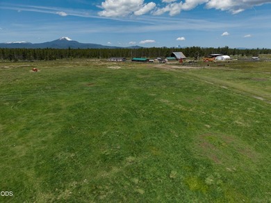 Bar Y Ranch and Pivots is a rare opportunity to acquire a - photo 1