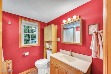 Welcome to Pocono Springs Estates! This Charming 3-Bedroom - photo 22