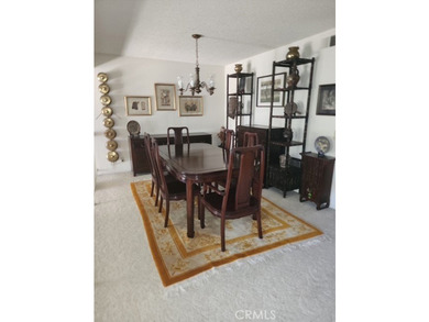 Here is the Hidden Gem you're looking for 2193 sq ft in popular - photo 8