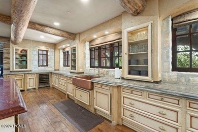 Welcome to one of the most iconic estates in Wolf Creek Ranch - photo 29