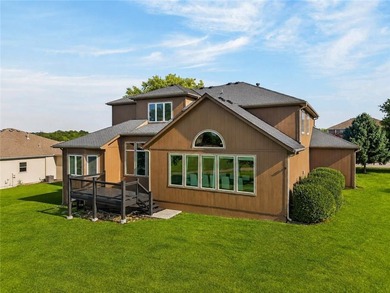 50K PRICE DROP!!! LUXURY GOLF COURSE LIVING AT IT'S FINEST - photo 6