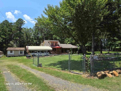 Greers Ferry Lake Home For Sale in Shirley Arkansas