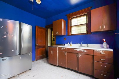 Welcome to 333 Hanover Avenue, a fully detached two-family home - photo 13