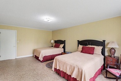 Lake Marion Gated Golf Community offers home viewing Lake - photo 20