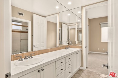 Nestled in Marina Del Rey's highly coveted Silver Strand - photo 32
