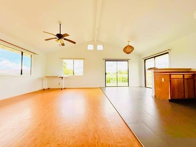 Experience refined island living in this Kilauea single-family - photo 2