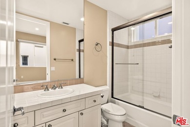 Nestled in Marina Del Rey's highly coveted Silver Strand - photo 36