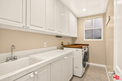 Nestled in Marina Del Rey's highly coveted Silver Strand - photo 42