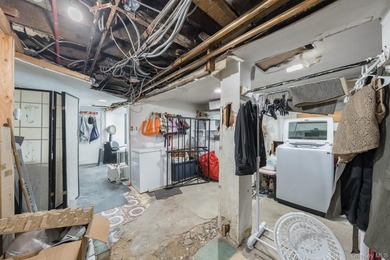 Welcome to this unique three-family home, a strong income - photo 42
