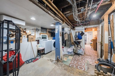 Welcome to this unique three-family home, a strong income - photo 45