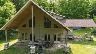 Pelican Lake Boat Access off-grid property: Built in 2013, this - photo 2